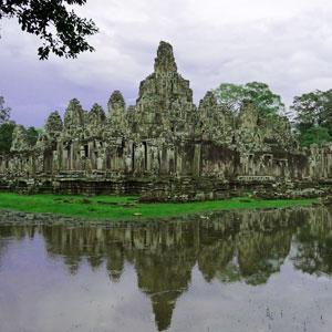 Fascinating Vietnam, Cambodia & the Mekong River (Southbound) tour