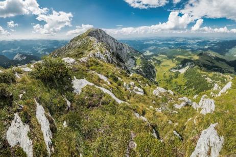“Montenegro Discovery Tour” - Montenegro’s scenic Adriatic coast & country’s hidden wonders, Lake Skadar, Lovcen and Durmitor National Parks