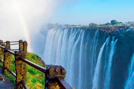 Namibia & Zimbabwe in 14 days - Safari, Sand Dunes & Victoria Falls - Superior tour