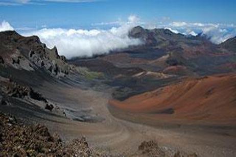 Hawaii’s National Parks: Exploring Four Islands from Volcanoes to Pearl Harbor