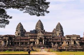 Cambodia: Siem Reap Extension (Le Meridien Angkor)