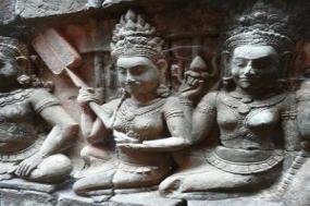 Fascinating Vietnam, Cambodia & the Mekong River with Hanoi & Ha Long Bay (Southbound)