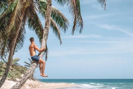 Hola Colombia (Until Mar 2023)