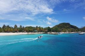 Saint Lucia and The Grenadines by land and sea
