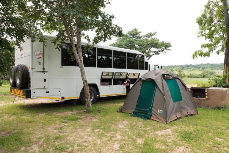 Nature & Wildlife Land expedition Vic Falls to Gorillas package