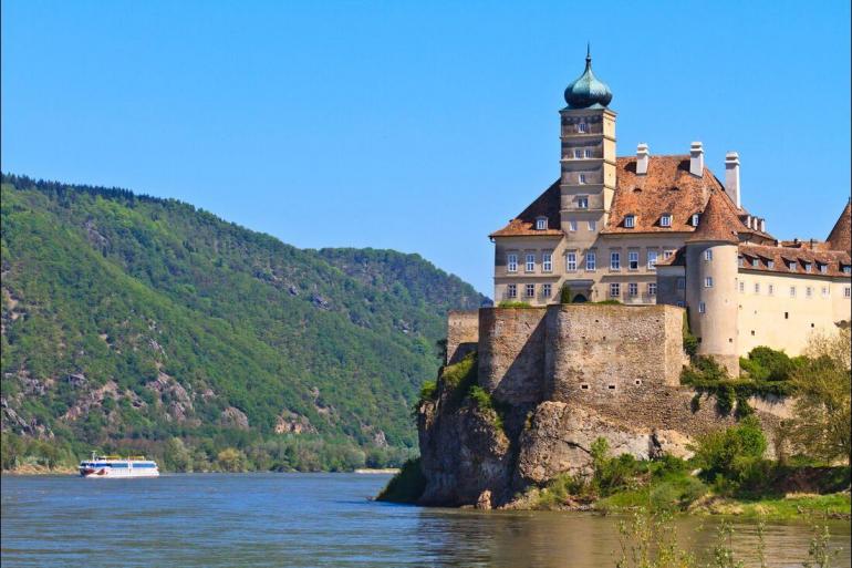 Cycling Adventure & Adrenaline Cycle the Danube package