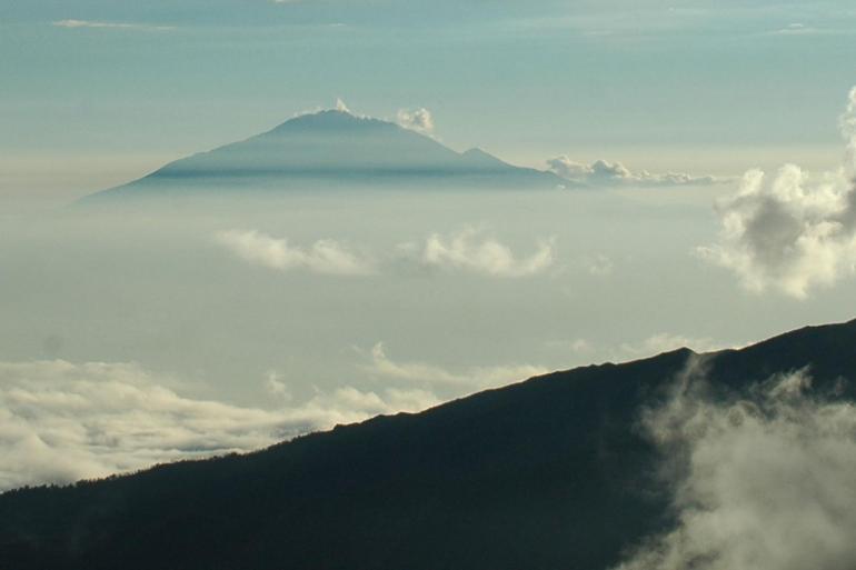 Kilimanjaro: Rongai Route tour