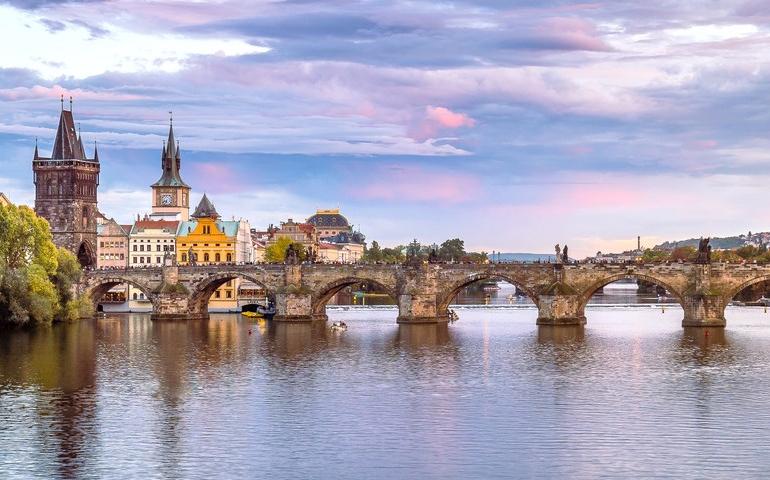 Delightful Danube & Prague (2022) tour