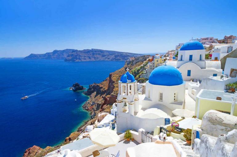 Essential Greece: Athens, Mykonos & Santorini tour