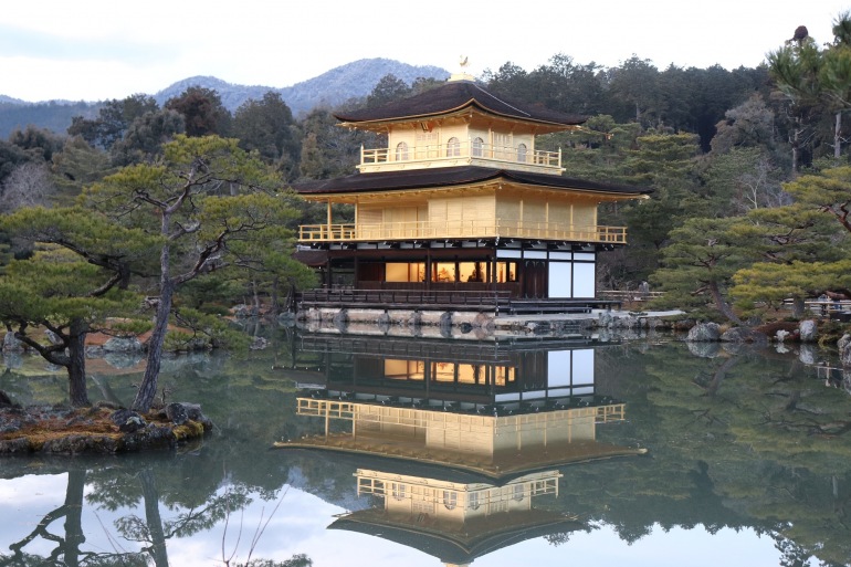 Beautiful architecture kinkakuji temple Kyoto-Japan-3937363_p