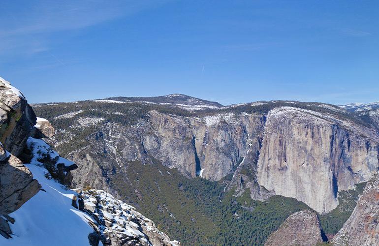 Winter Hiking and Snowshoeing in Yosemite tour