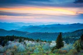 Bluegrass and Blue Ridges: Louisville to Nashville 2023