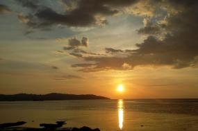 Borneo's Rivers, Mountains and Beaches tour