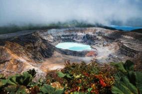 Costa Rica: Volcanoes, Mangroves & Beaches