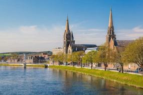 Small Group Journey: Edinburgh, Inverness & Glasgow