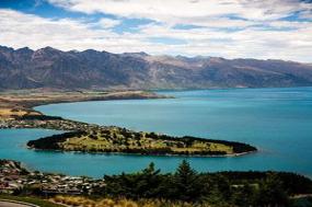 Highlights of New Zealand with Fiji
