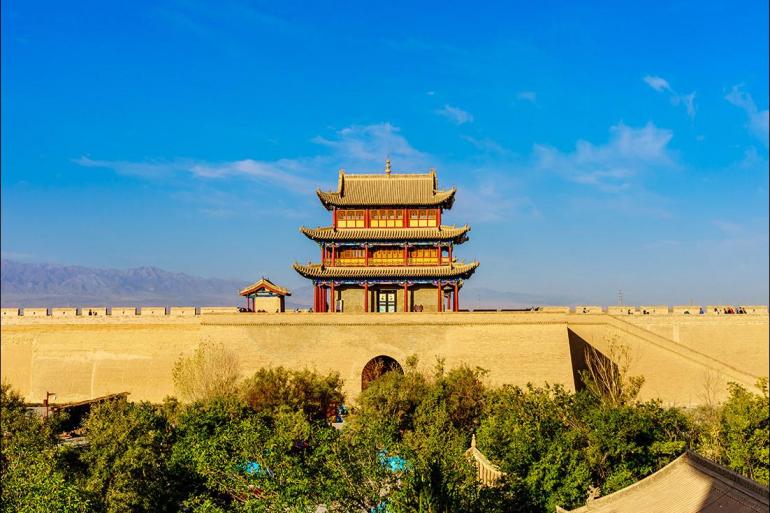 Adventure Historic sightseeing China's Silk Road package