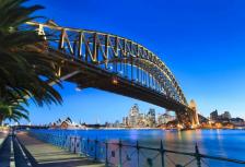 Contrasts of Australia tour