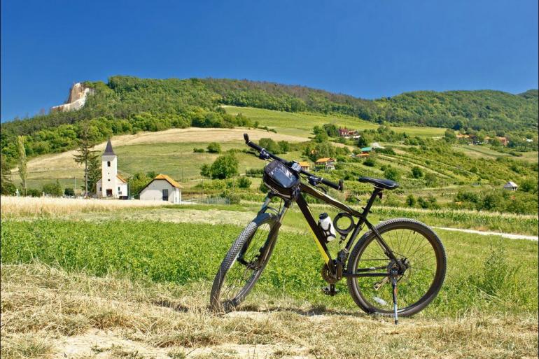 Cycling Cycling Croatia: Hike, Bike & Kayak package