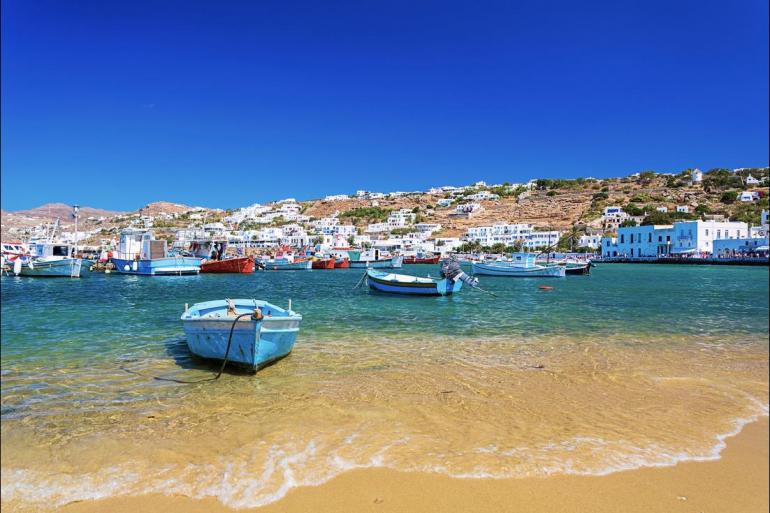 Sailing Sailing Sail Greece: Mykonos to Santorini package