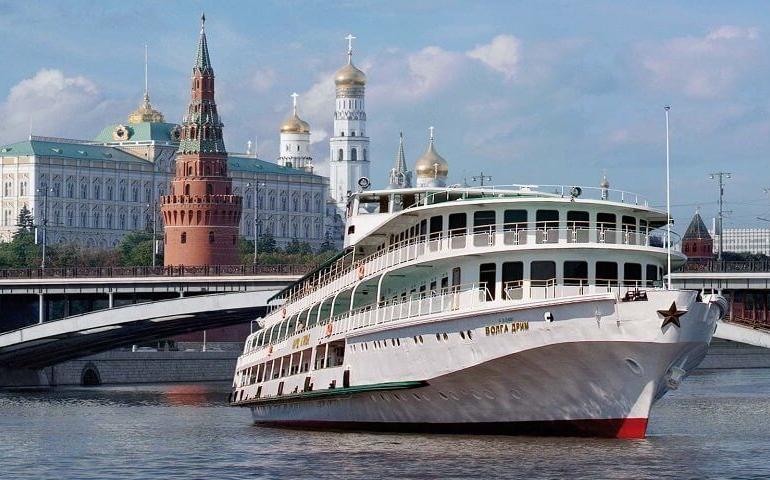 Russian River Cruise : Volga Dream Imperial  (Moscow - St. Petersburg) -  Twin Standard Cabin Deck tour