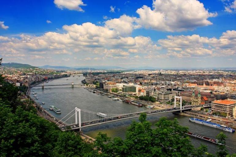 13 Day Eastern Danube River Cruise with Budapest & Bucharest tour