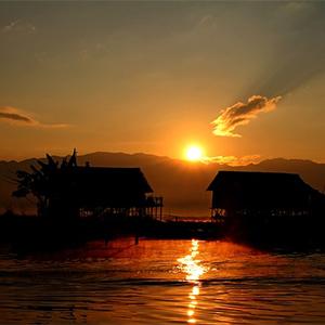 Golden Myanmar & the Alluring Irrawaddy with Bangkok & Inle Lake - Southbound tour