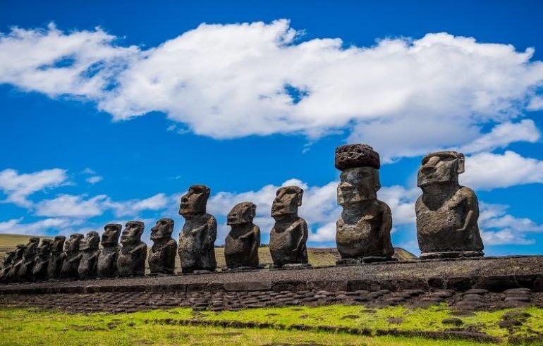 Mysterious Easter Island  tour