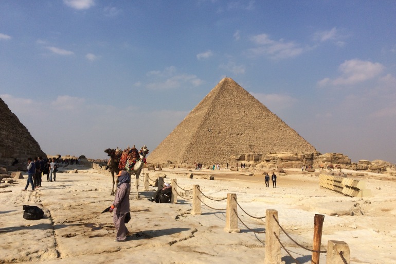 Pyramid view of Giza, Egypt