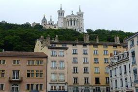 Burgundy & Provence with 2 Nights in Paris, 3 Nights in Venice & 3 Nights in Rome (Northbound)