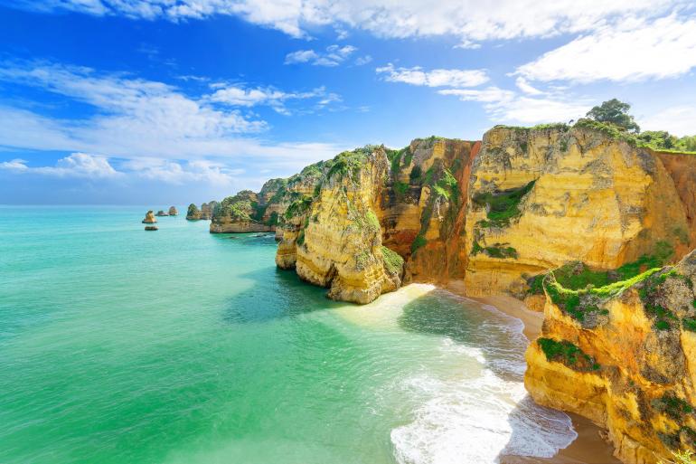 Sunny Portugal Estoril Coast, Alentejo & Algarve tour