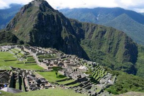 Legacy of the Incas with Peru's Amazon & Galápagos Cruise