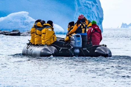 Journey to the Antarctic Circle