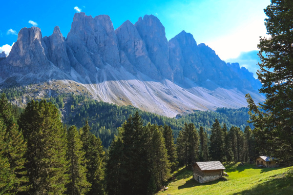 Small hut on hiking trail in the Dolomites