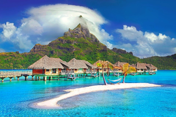 Luxury bungalows in bora bora