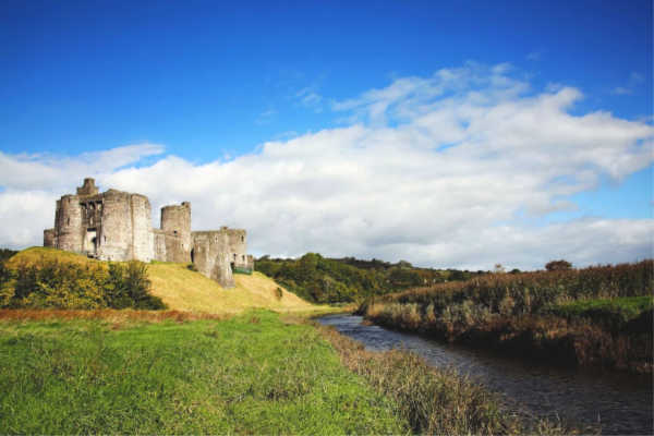  Kidwelly Castle in Wales