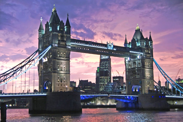 London bridge in England