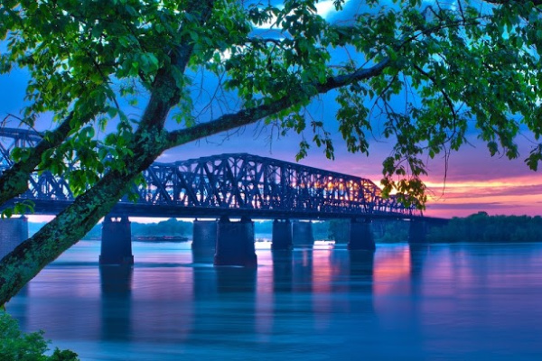 Bridge over the Mississippi River at sunset