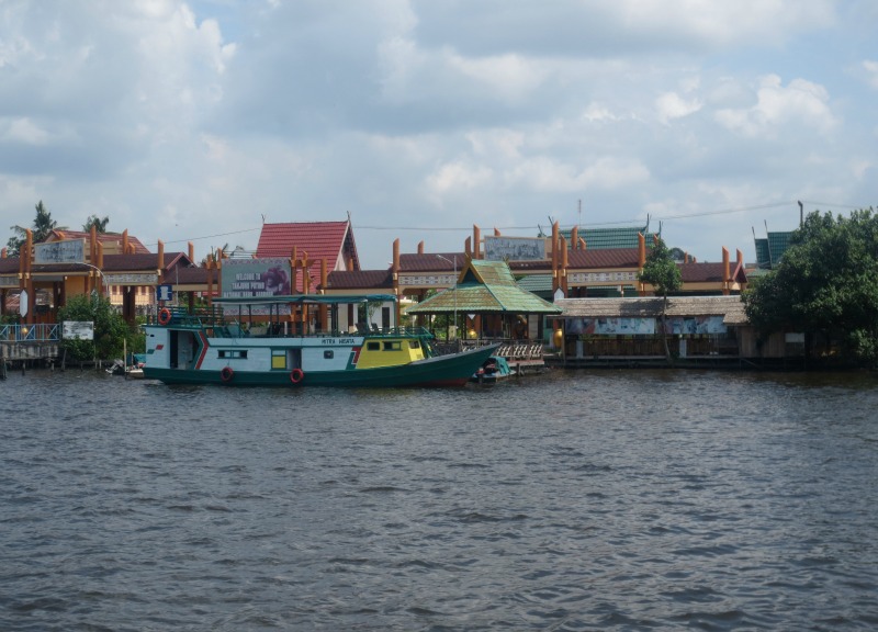 River cruise boat