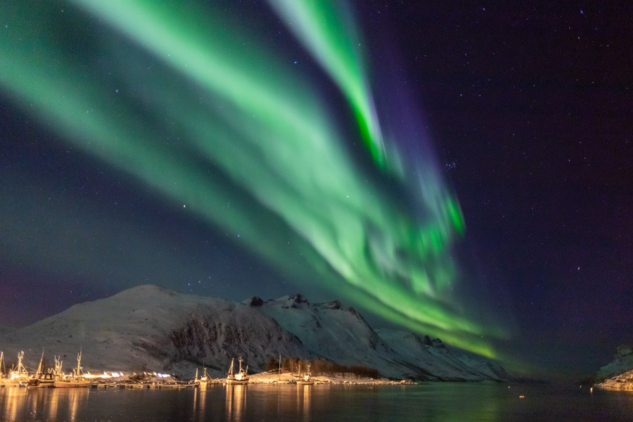 tromso-with-northern-lights