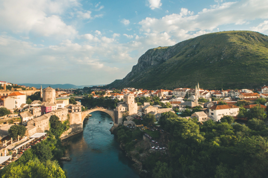 city-in-bosnia-with-a-view