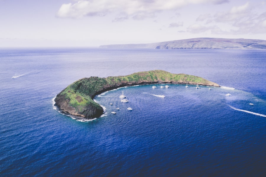 crescent-island-in-hawaii