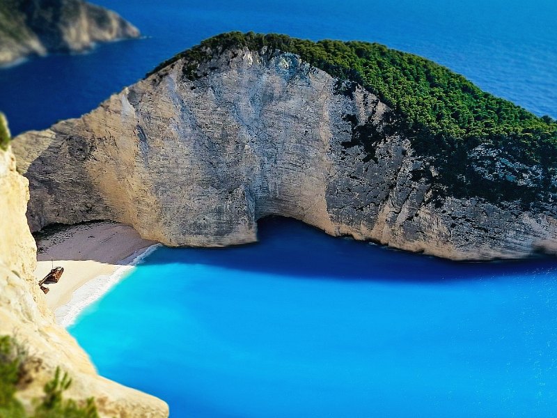 Navagion ranta Kreikan suosituin nähtävyys